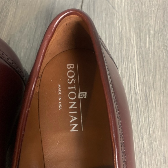 (NWOT) BOSTONIANS SLIP-ON SHOES - Picture 6 of 7